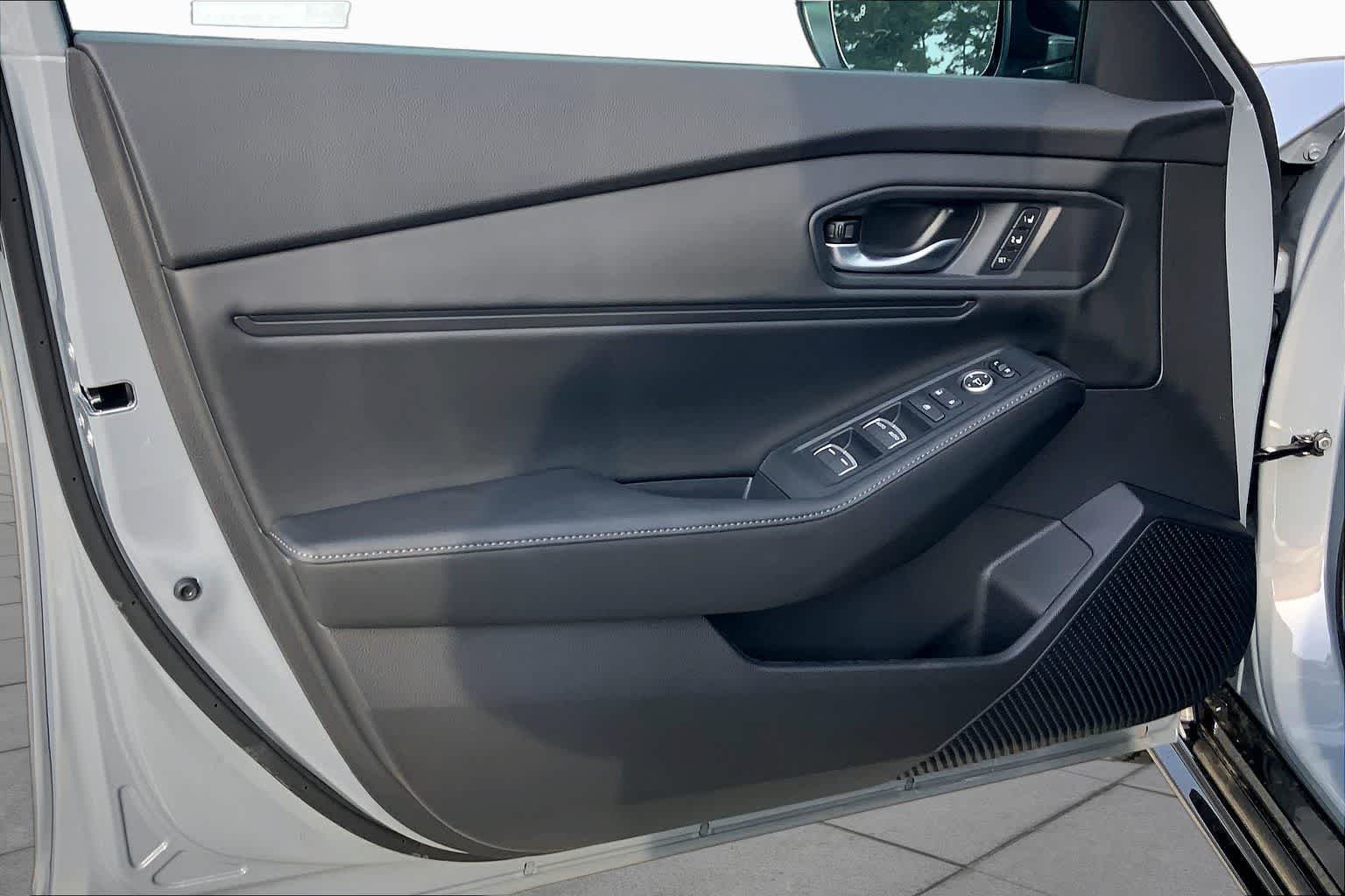 New 2026 Urban Gray Pearl Honda Sport-L Hybrid image 10