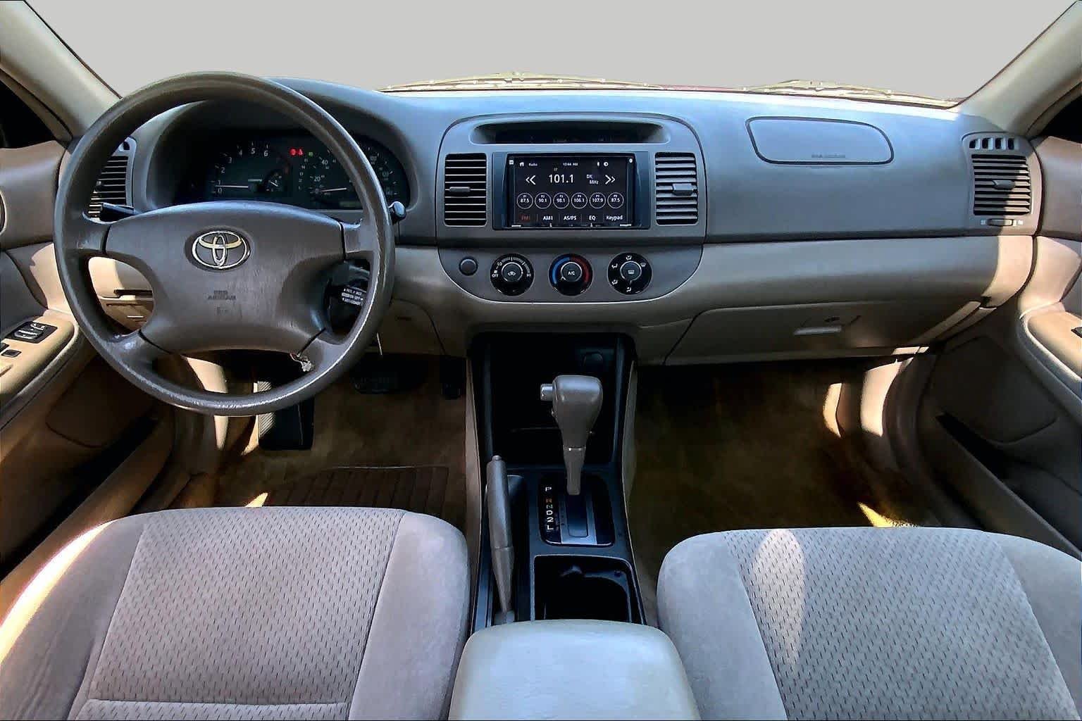 Used 2004 Salsa Red Pearl Toyota LE image 14