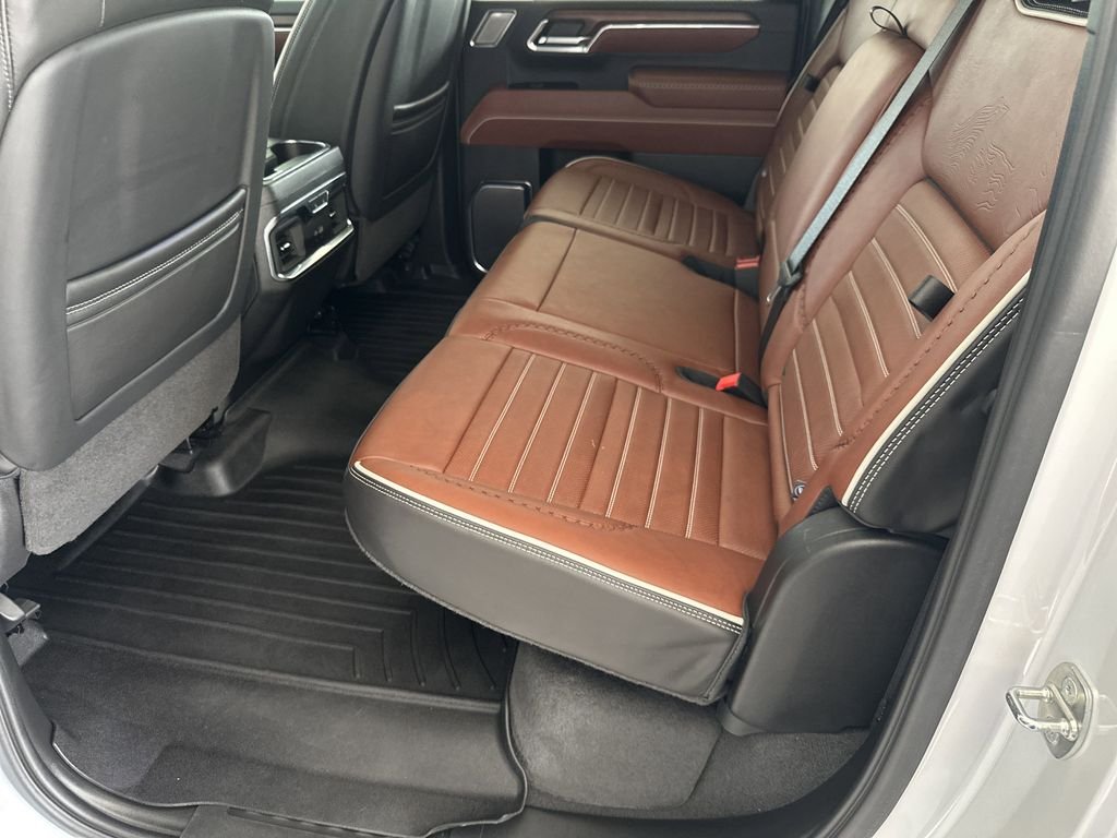 Used 2024 White GMC Denali Ultimate image 30