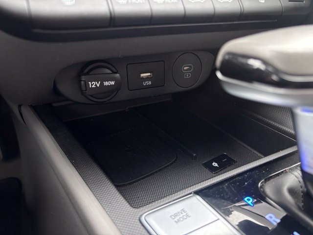 2025 Hyundai Elantra SEL - Photo 31