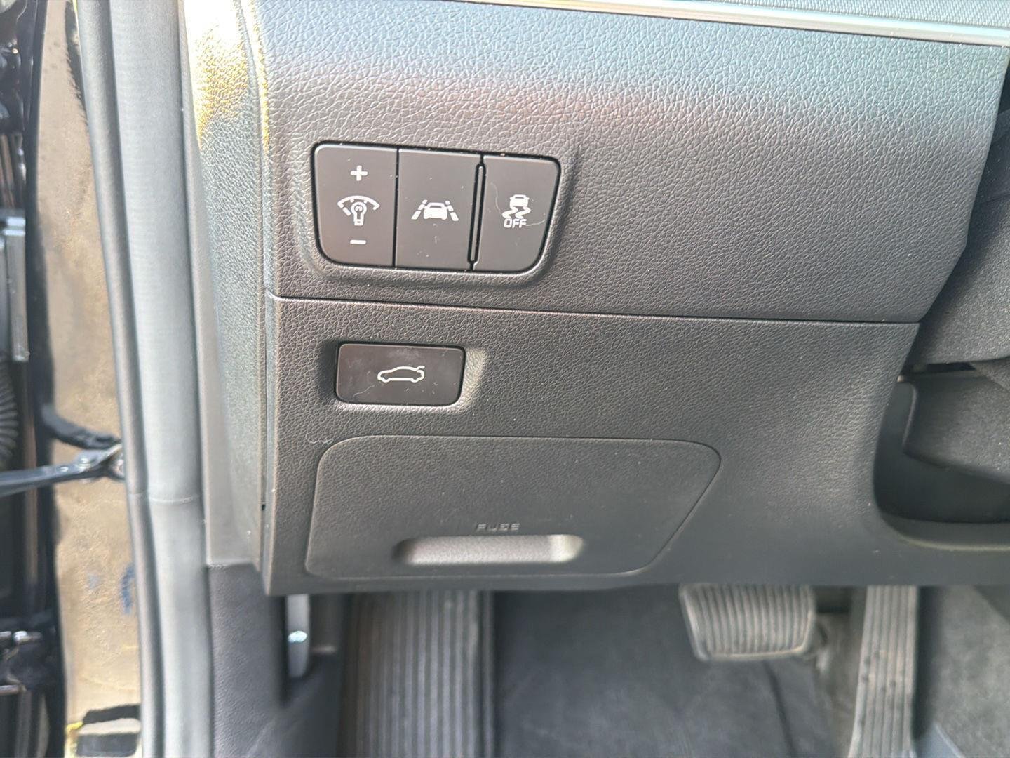 Used 2024 Ebony Black Kia LXS image 17