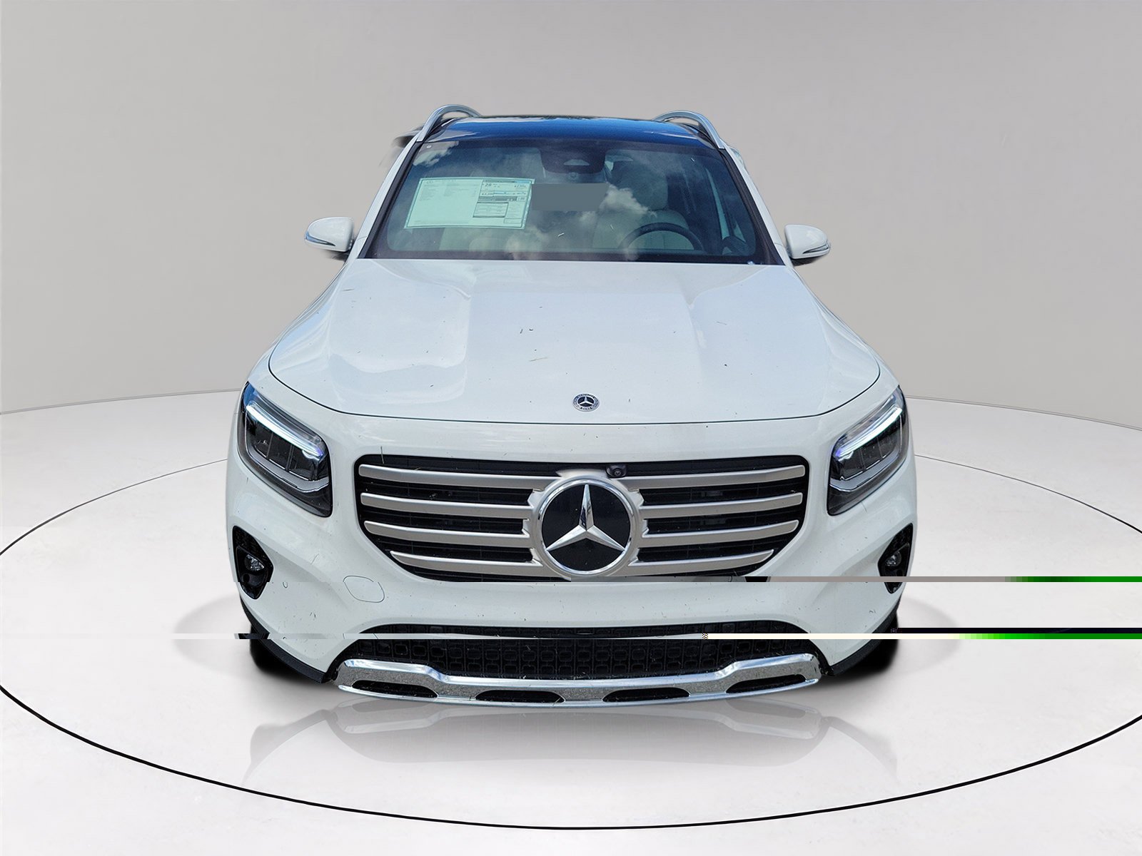 New 2026 Polar White Mercedes-Benz GLB 250 image 2