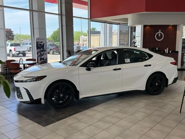 2026 Toyota Camry Nightshade - Photo 8