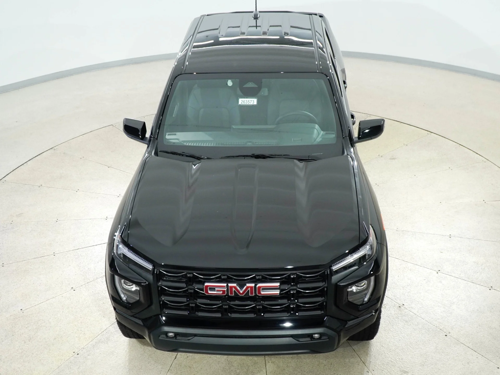 New 2026 Onyx Black GMC Elevation image 58