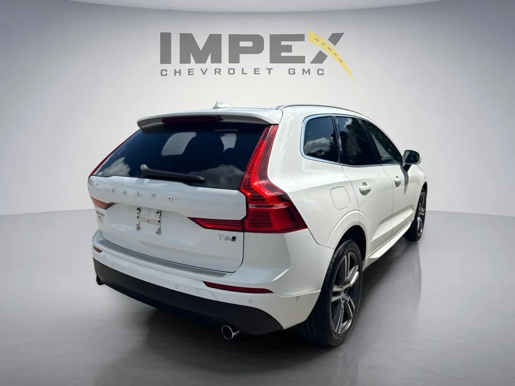 Used 2019  Volvo Momentum image 5