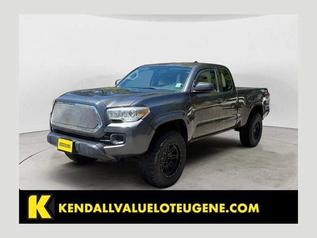 2017 Toyota Tacoma SR
