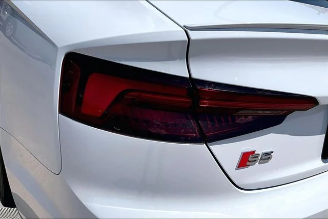 Used 2019 White Audi Prestige image 32