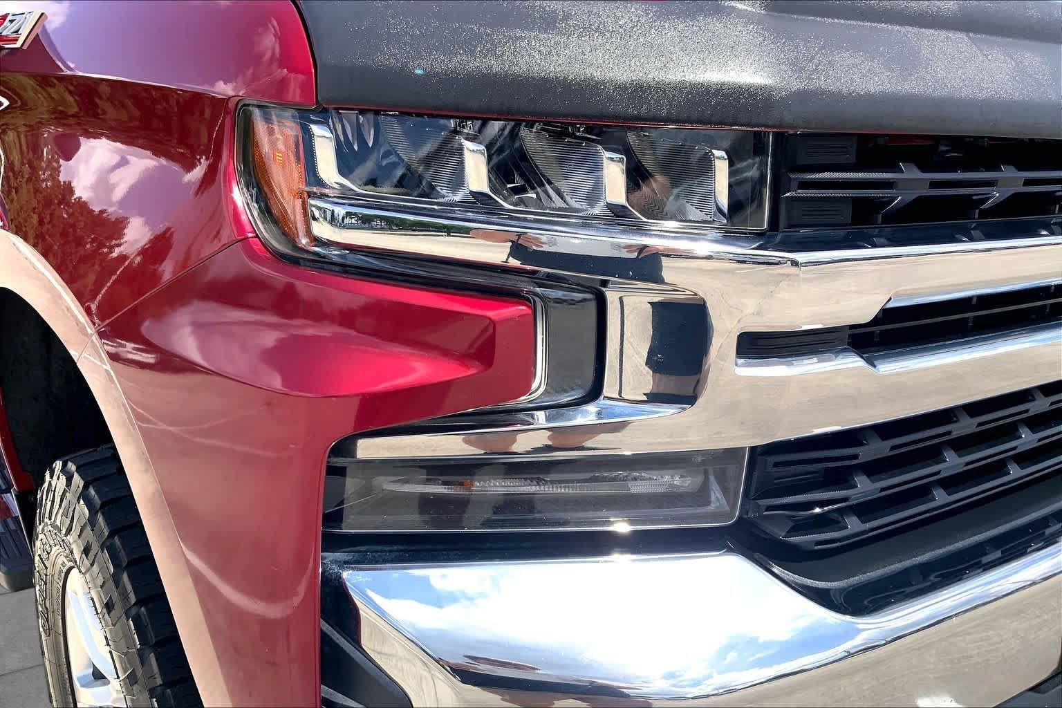 Used 2020 Cajun Red Tintcoat Chevrolet LT image 27