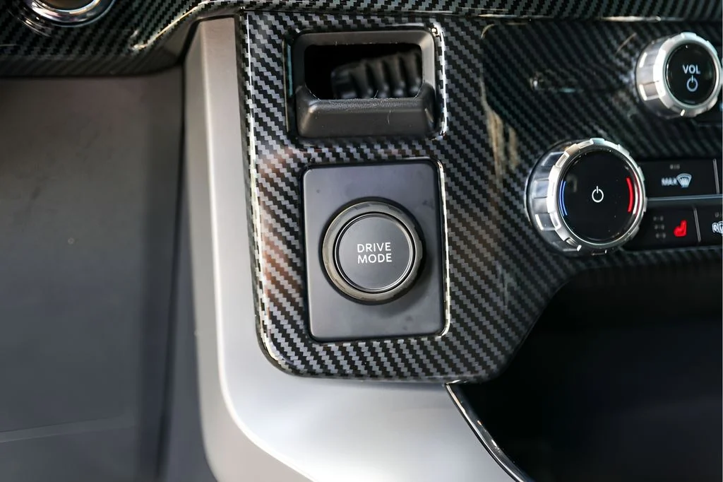 Used 2025 White Ford XLT image 16