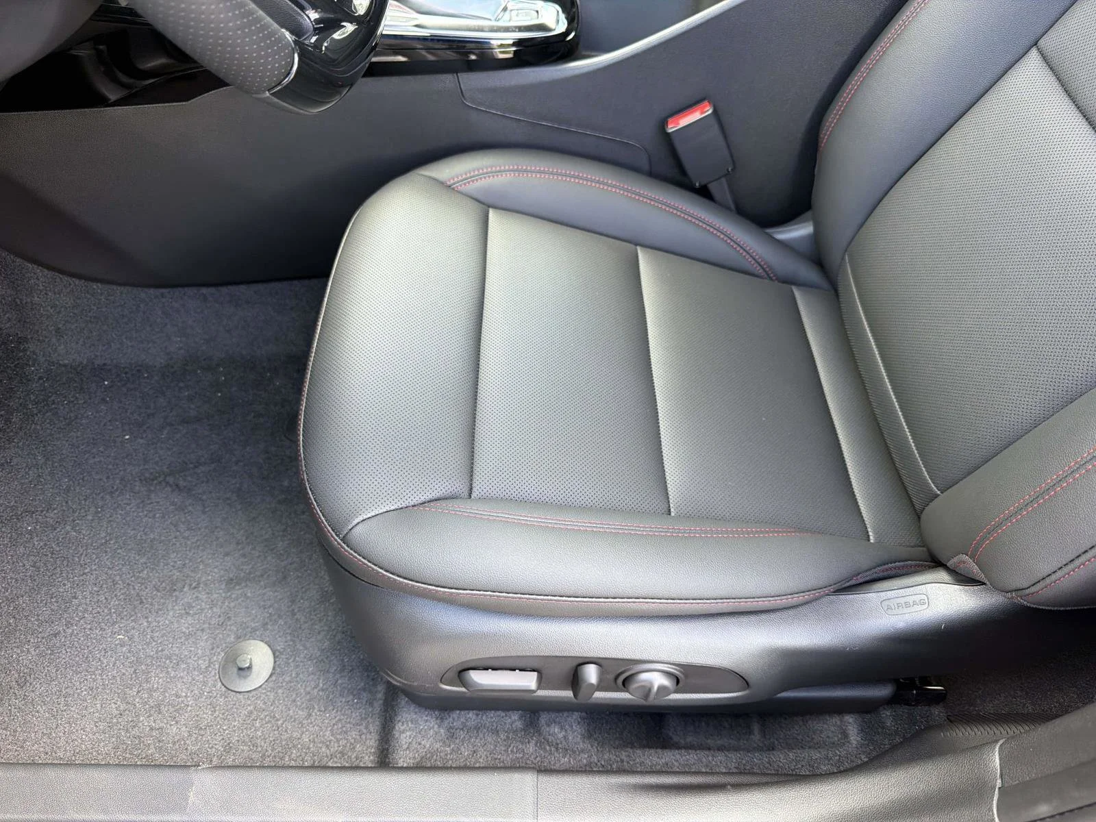 2026 Chevrolet Trax RS - Photo 19