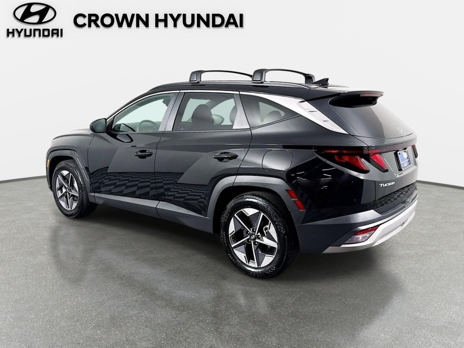 Used 2026 Phantom Black Hyundai SEL image 7