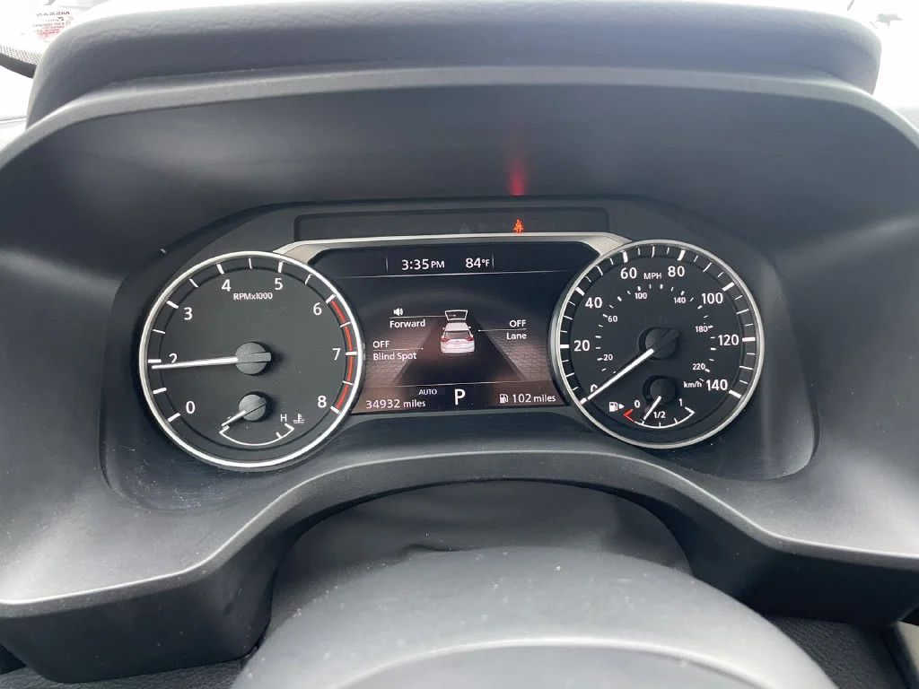 Used 2024 Silver Nissan SV image 13