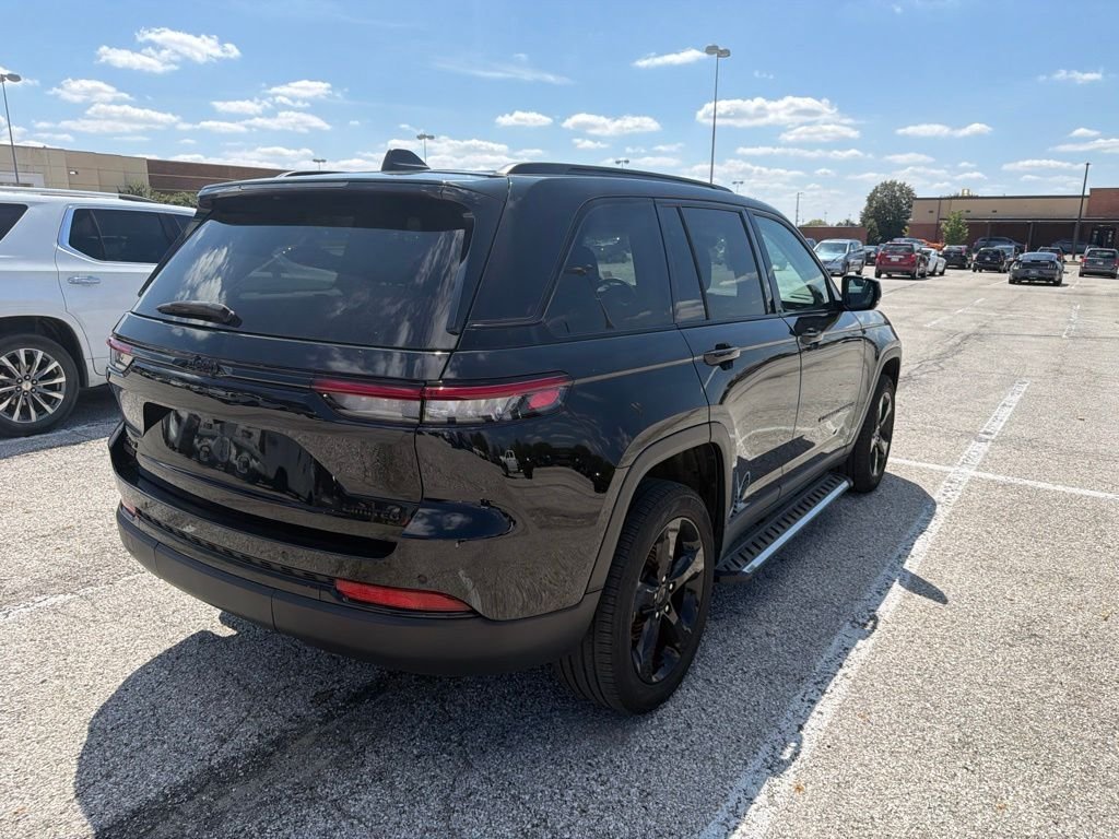 Used 2023 Black Jeep Limited image 5