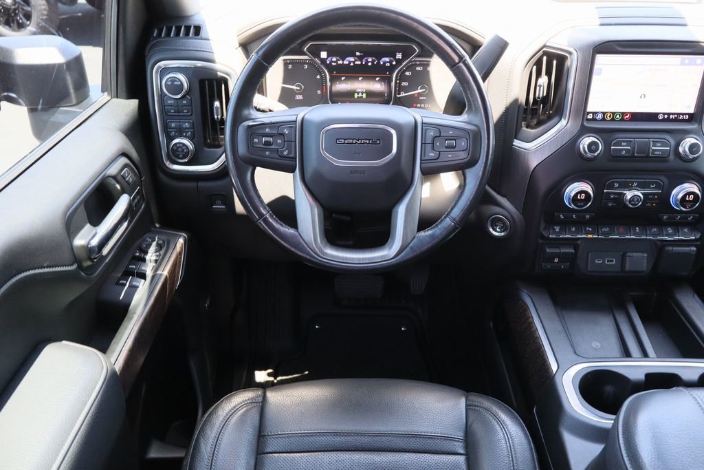 Used 2022 Ebony Twilight Metallic GMC Denali image 26
