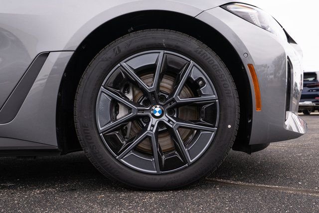 2025 BMW i4 40 - Photo 7