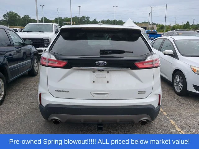 Used 2020 White Ford SEL image 5