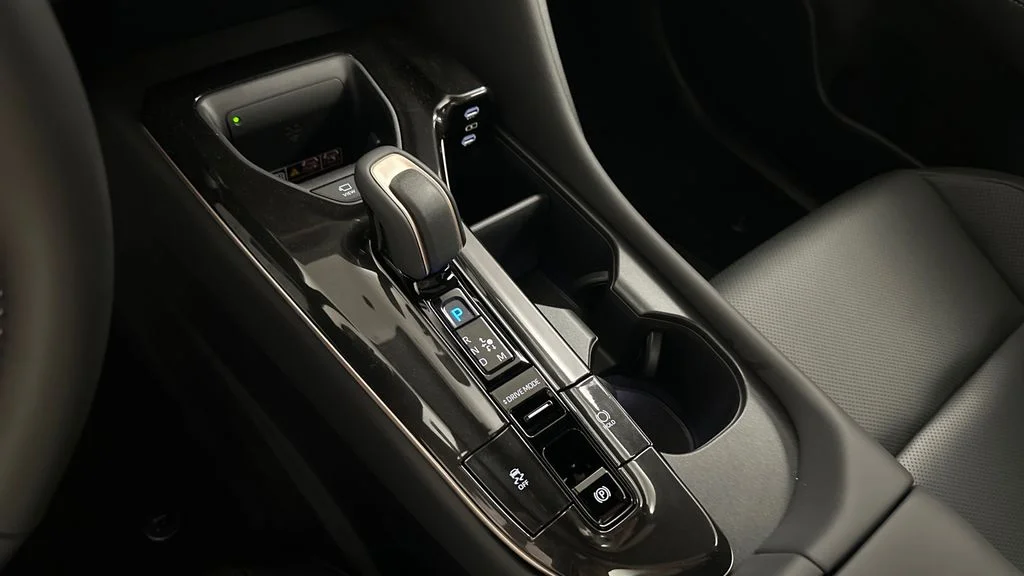 2025 Toyota Crown Platinum - Photo 15
