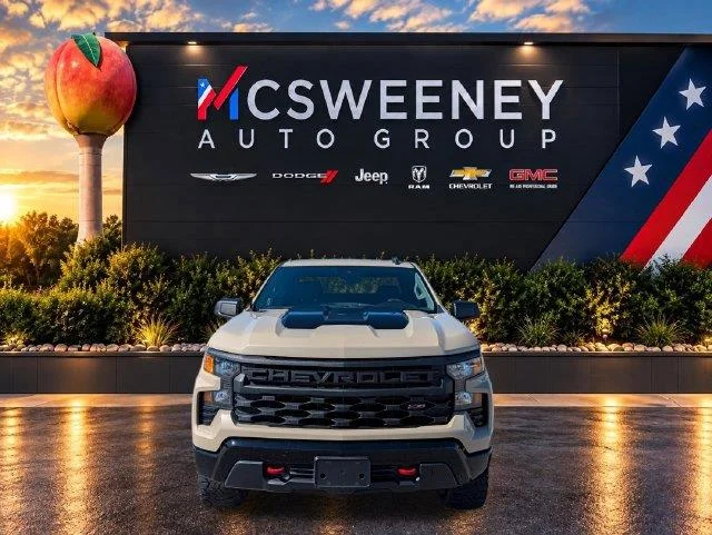 Used 2023 SAND DUNE METALLIC Chevrolet Custom Trail Boss image 8
