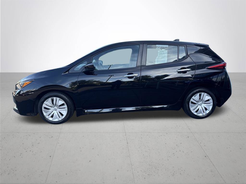 Used 2023 Super Black Nissan S image 11