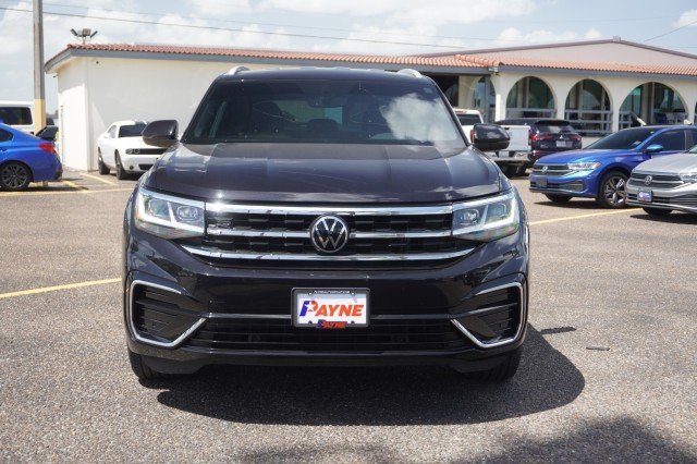 Used 2021 Deep Black Pearl Volkswagen 3.6L V6 SE w/Technology R-Line image 1