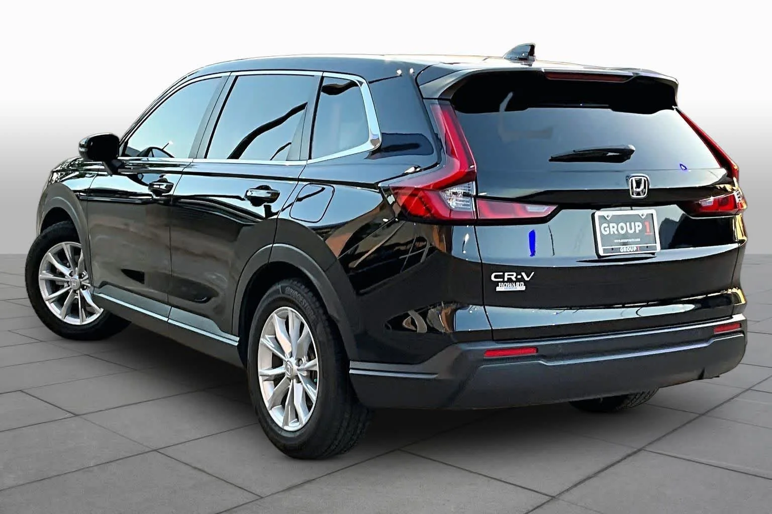Used 2024 Crystal Black Pearl Honda EX-L image 11