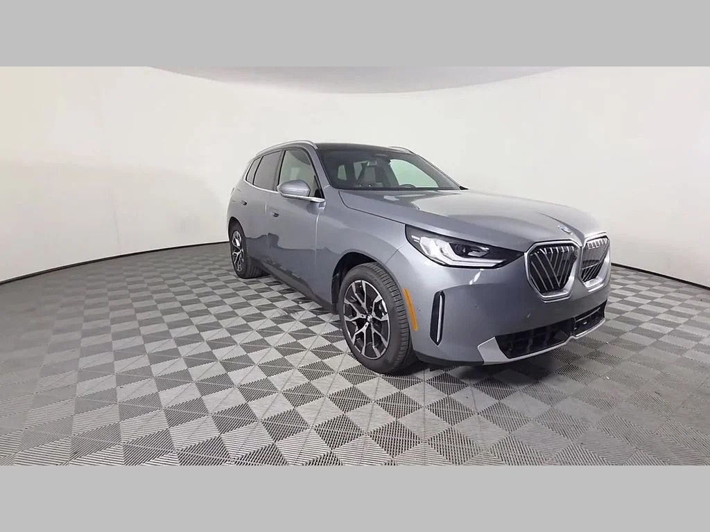 Used 2025 Skyscraper Gray Metallic BMW 30 xDrive image 52