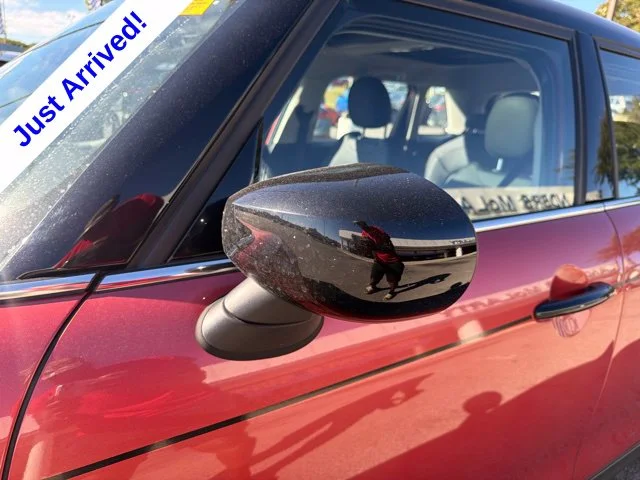 Used 2021  MINI Classic image 13