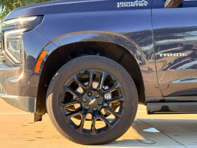 Used 2025 Gray Chevrolet High Country image 13
