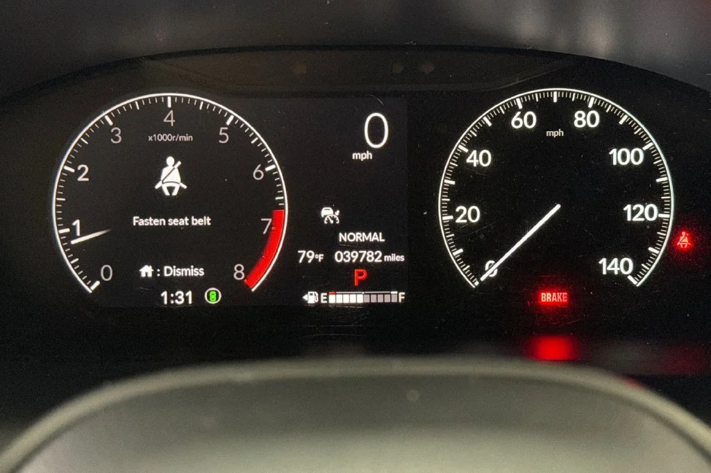 Used 2023 Modern Steel Metallic Honda LX image 32