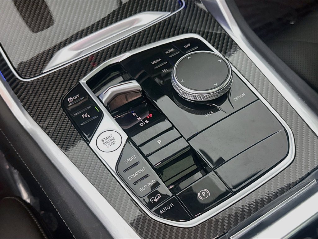 Used 2024 Black BMW M60i image 16