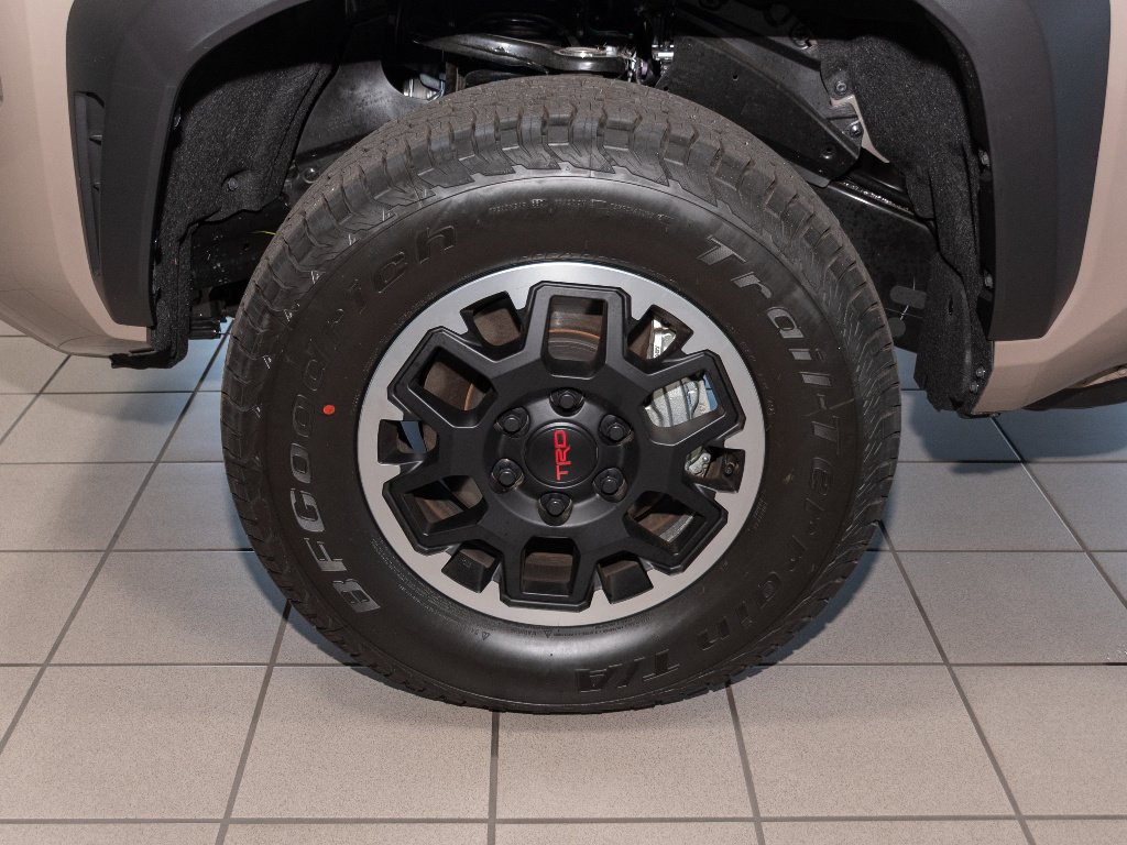2026 Toyota Tacoma TRD Off Road - Photo 5