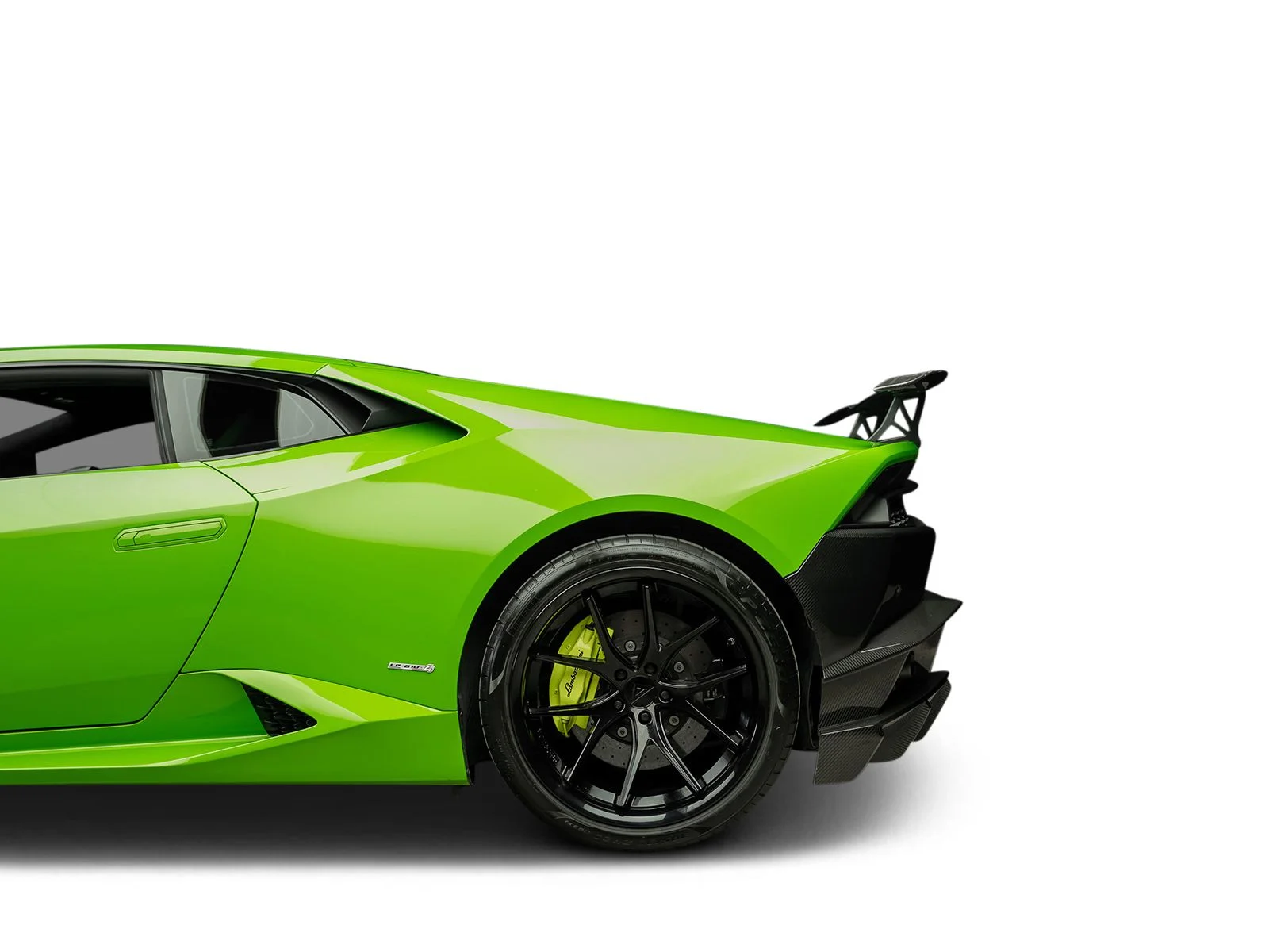Used 2015 Green Lamborghini LP610-4 image 21