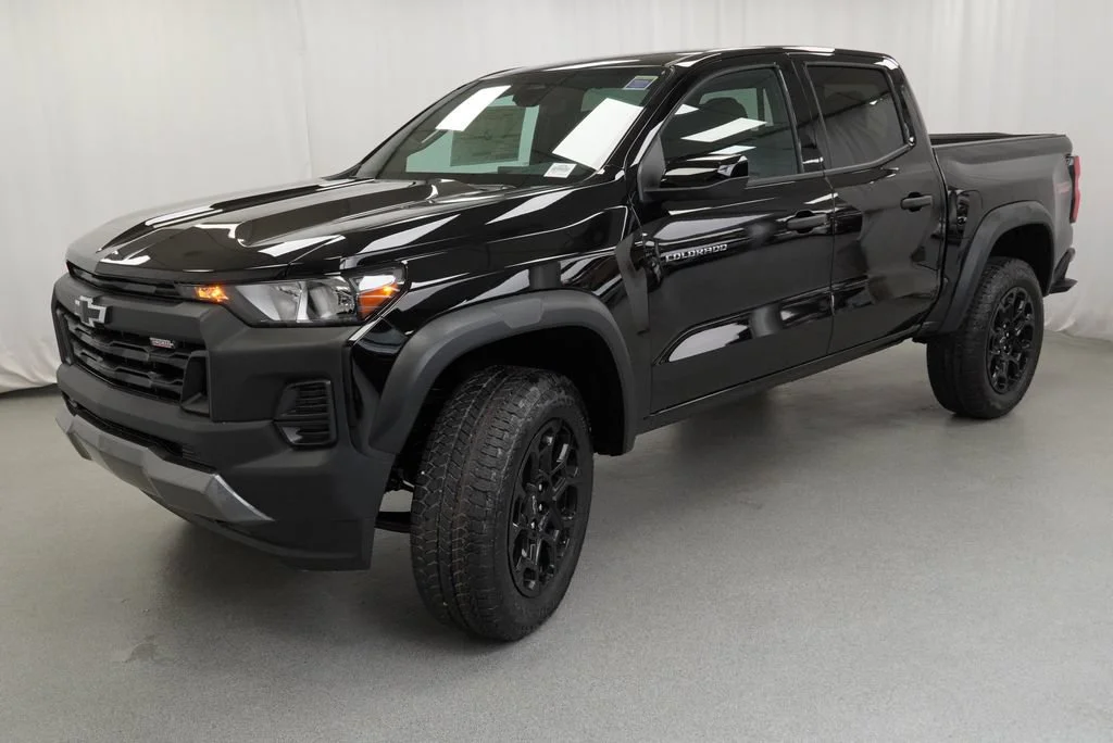 New 2026 Black Chevrolet Trail Boss image 4