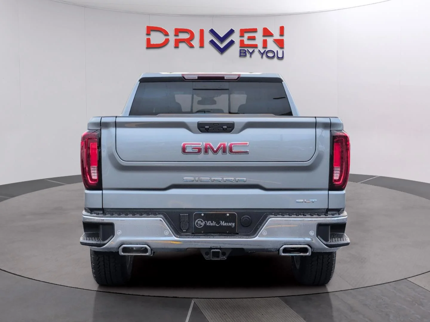 New 2026 Sterling Metallic GMC SLT image 4