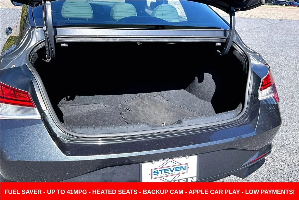 Used 2022 Gray Hyundai SEL image 27