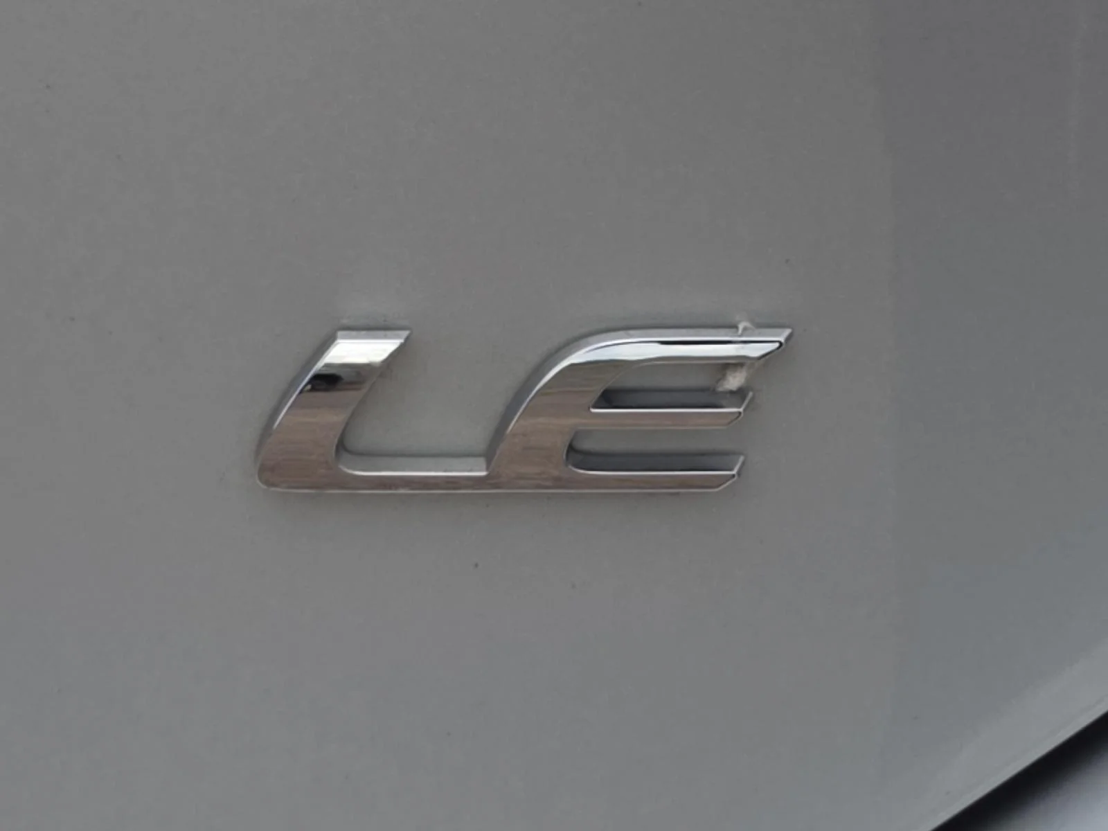 Certified Used 2017 Classic Silver Metallic Toyota LE image 17