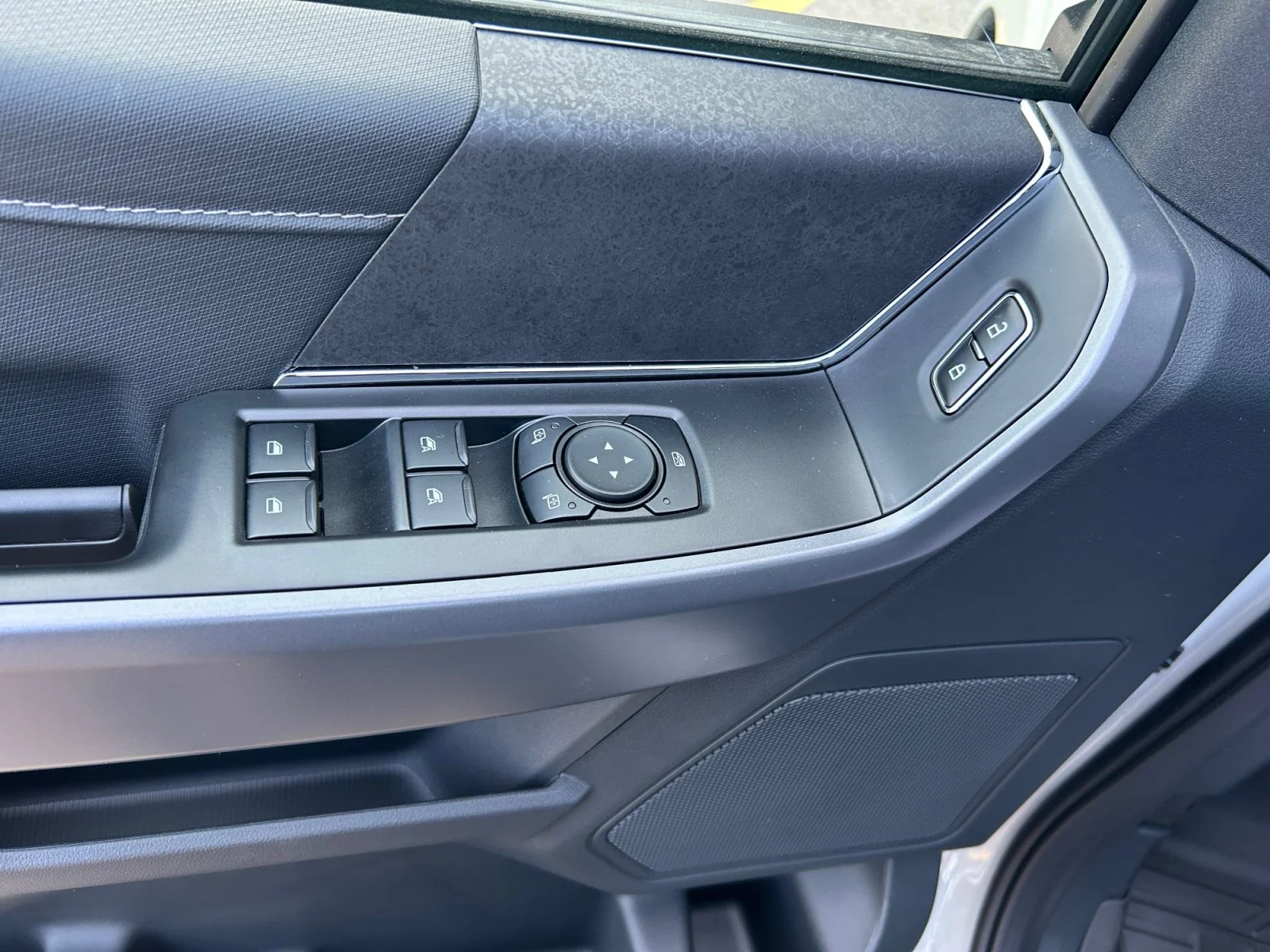 New 2026 Avalanche Ford XLT image 17