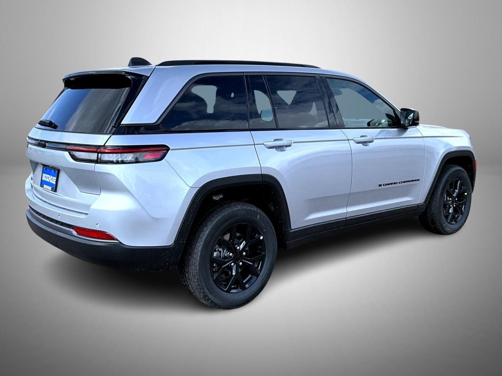New 2026 Silver Zynith Jeep Altitude image 5