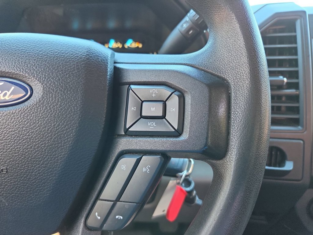 Used 2020  Ford XL image 16