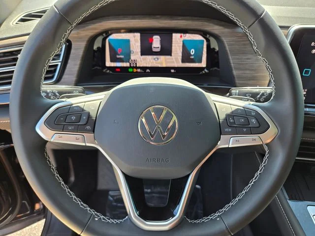 2025 Volkswagen Atlas SEL - Photo 11