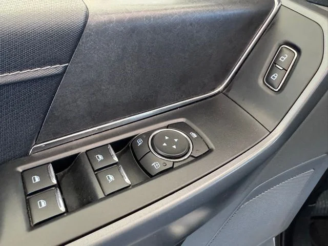 2025 Ford F-150 XLT - Photo 11