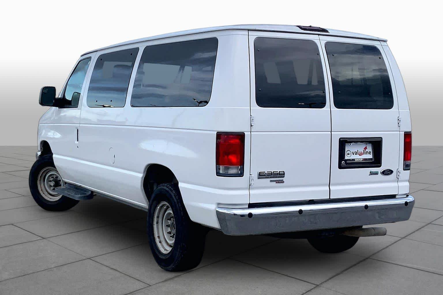 Used 2014 Oxford White Ford XLT image 12