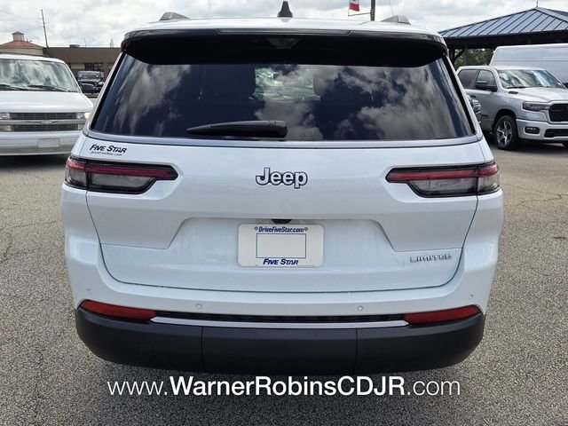 New 2026 Bright White Clear-Coat Exterior Paint Jeep Limited image 11