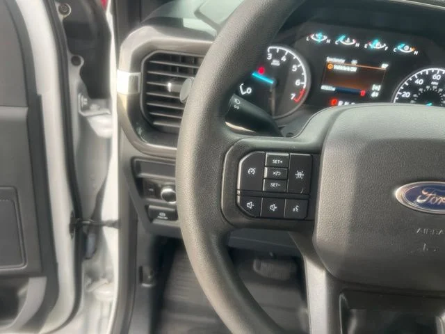 Used 2023 Oxford White Ford XL image 13