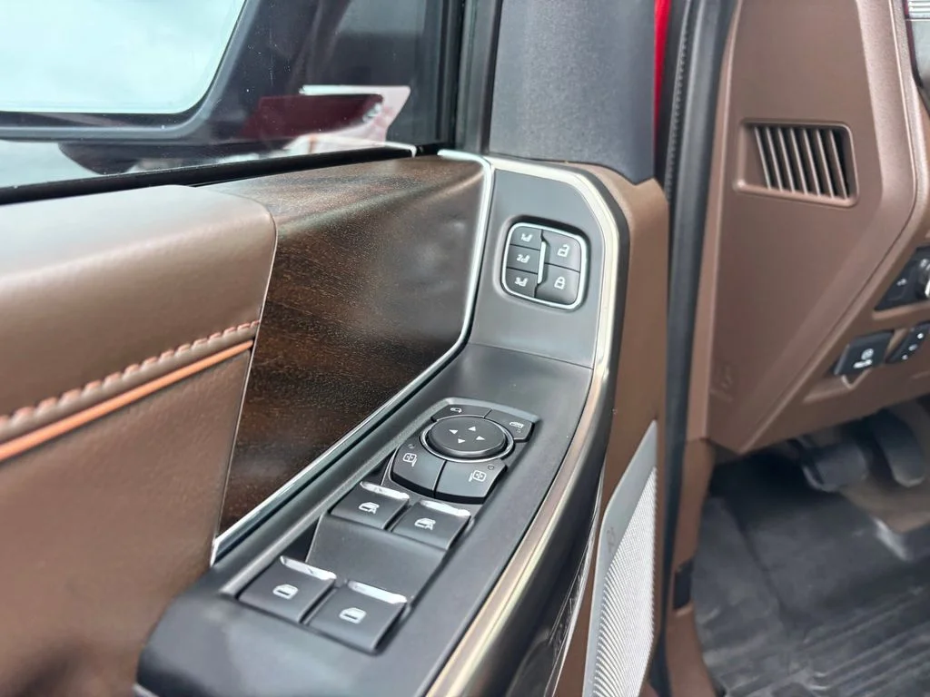 Used 2021 Red Ford King Ranch image 26