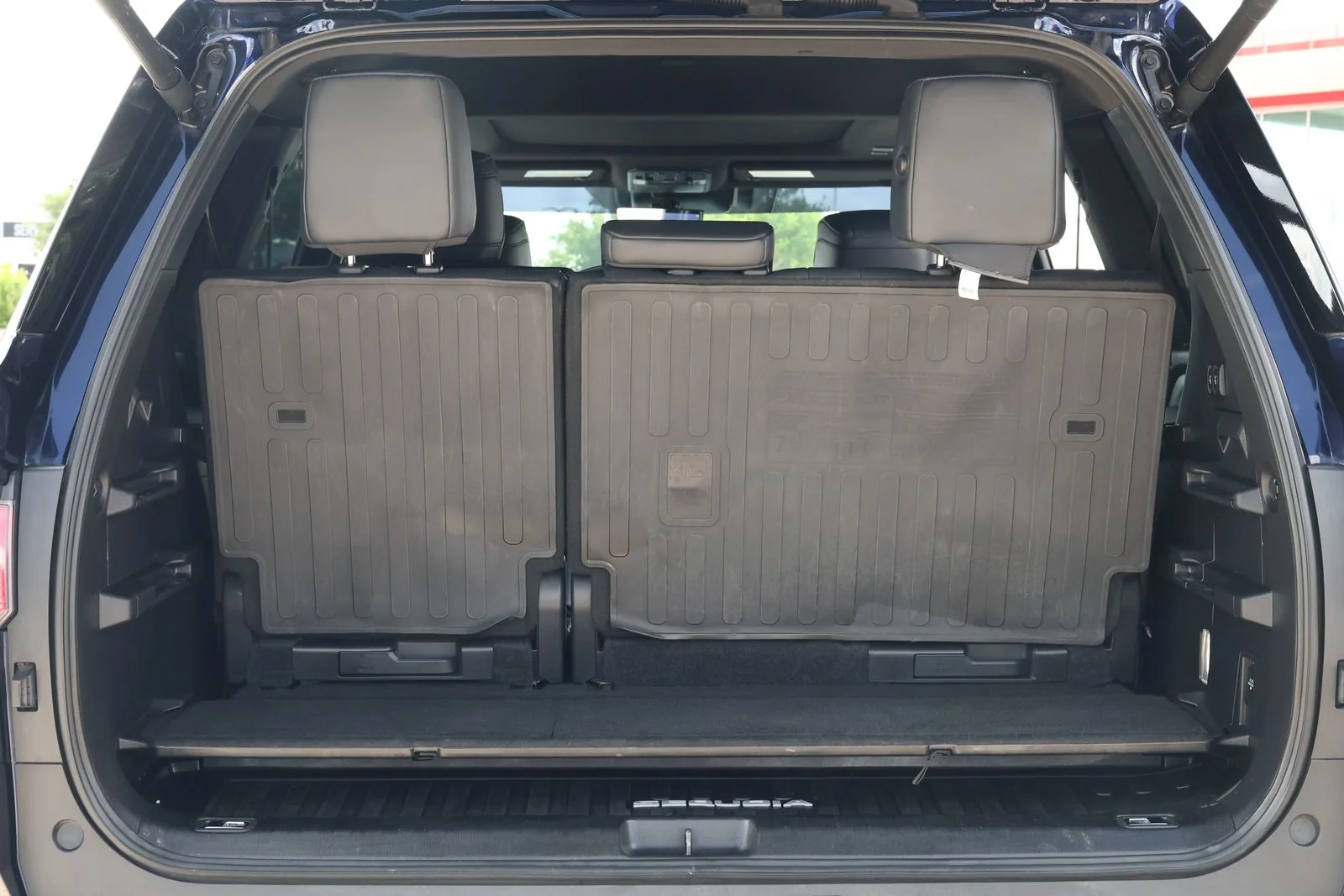 Used 2023  Toyota Platinum image 39