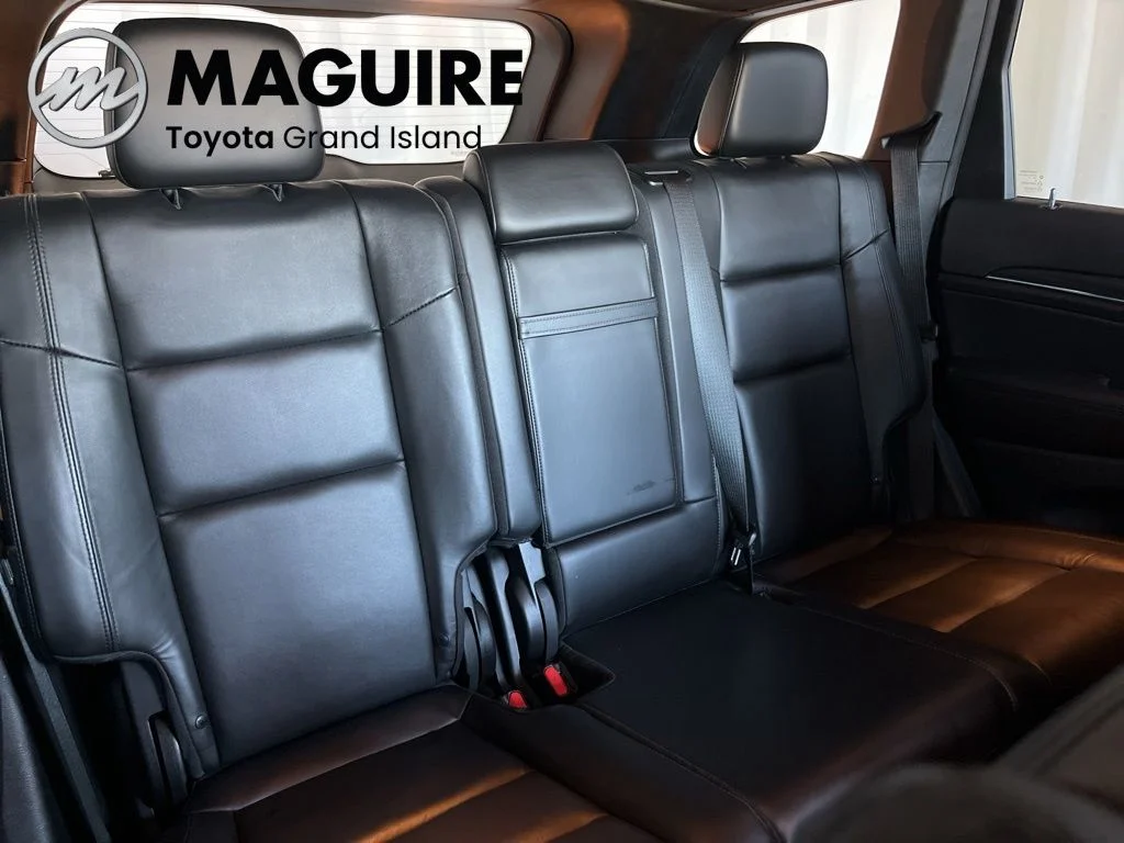 Used 2022 Black Jeep Limited image 34