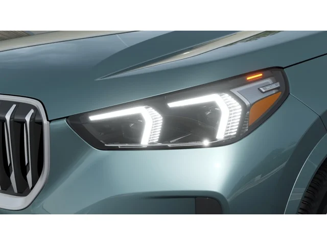 New 2026 Cape York Green Metallic BMW  image 6
