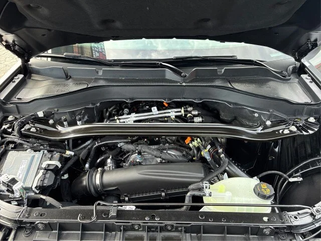 New 2026 Carbonized Gray Metallic Ford Platinum™ image 21
