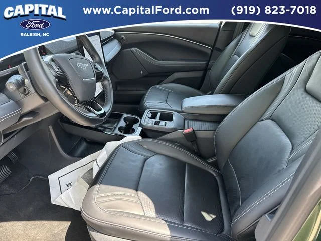 Used 2025 Green Ford Premium image 19